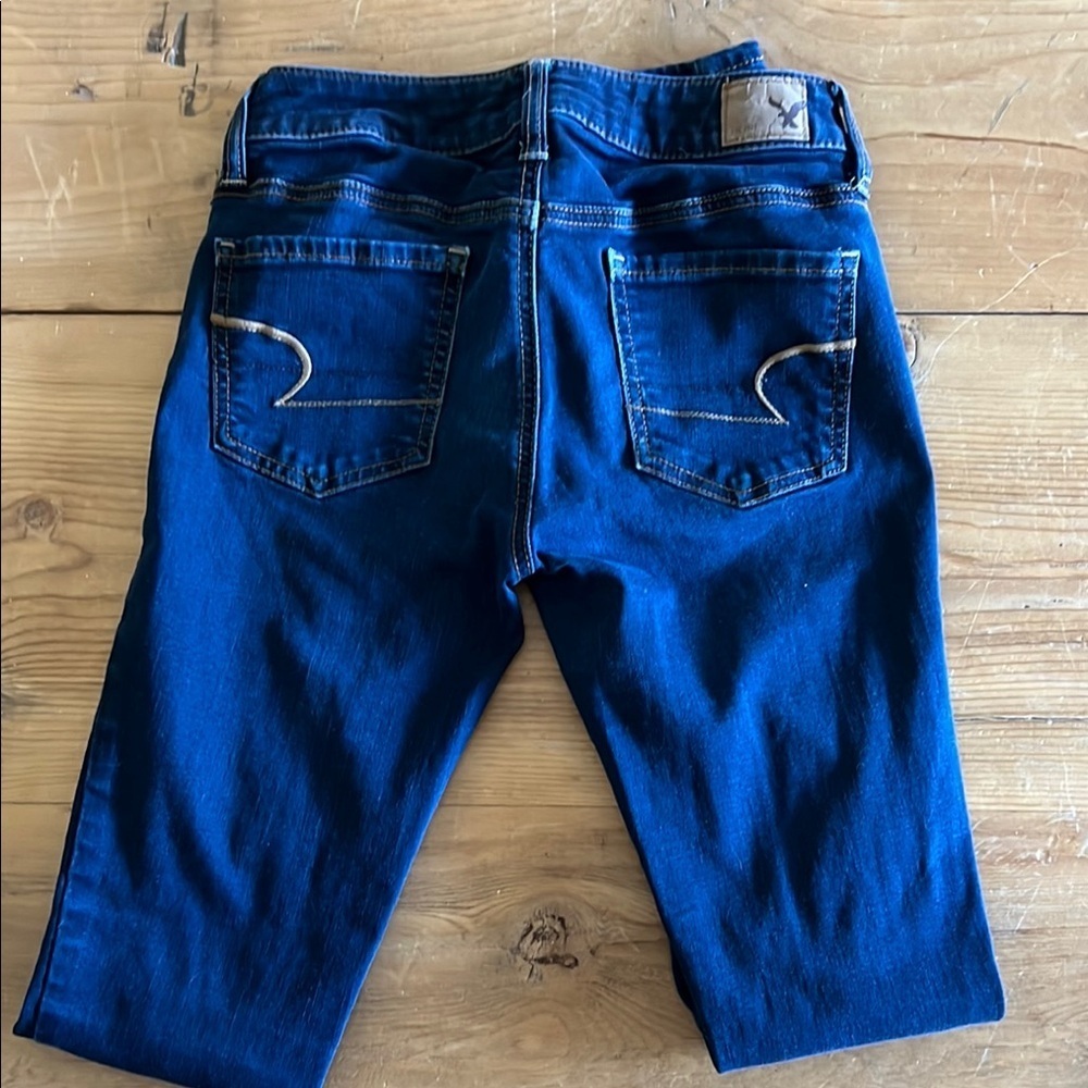American Eagle Outfitters Women's Blue Jeans - Picture 3 of 6